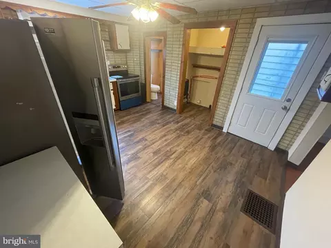 338 E Bald Eagle St, Lock Haven, PA 17745 photo 8