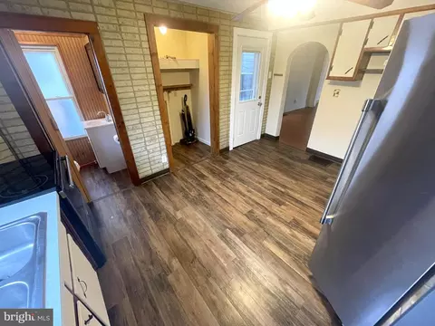 338 E Bald Eagle St, Lock Haven, PA 17745 photo 4