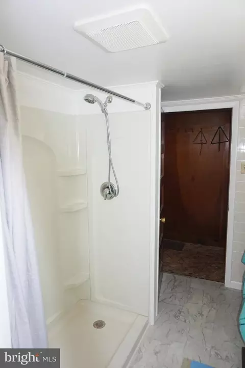 Bath - 37 Ruby Ln, North Bend, PA 17760 photo 2 of 2