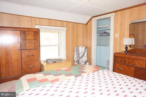 Bedroom - 37 Ruby Ln, North Bend, PA 17760 photo 2 of 4