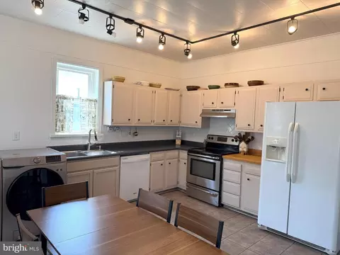 726 E Main St, Lock Haven, PA 17745 photo 14