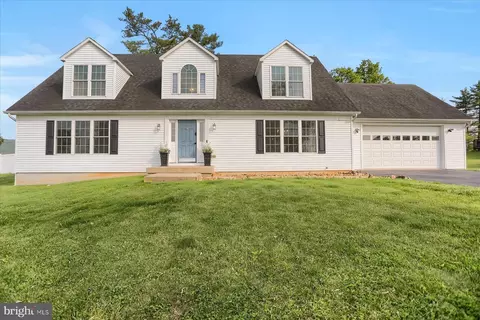 191 Whitetail Cir, Mill Hall, PA 17751