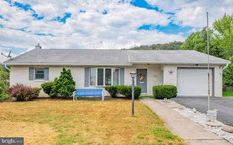 Undisclosed, Lock Haven, PA 17745