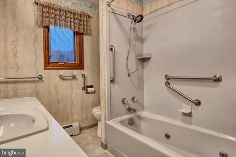 8 Sylvan W, Jersey Shore, PA 17740 photo 11