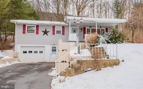 507 W Grape St, Lock Haven, PA 17745