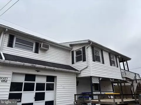 652 R E Church St, Lock Haven, PA 17745