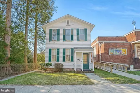 316 W Church St, Lock Haven, PA 17745