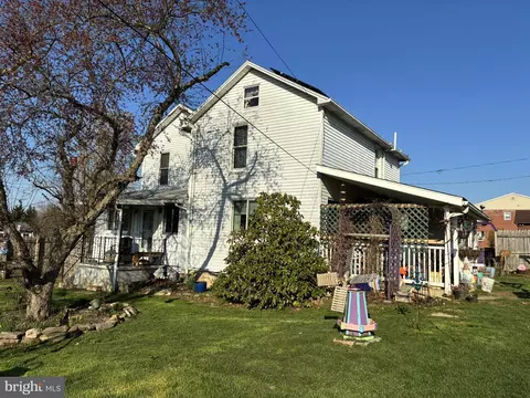 548 Huston St, Lock Haven, PA 17745