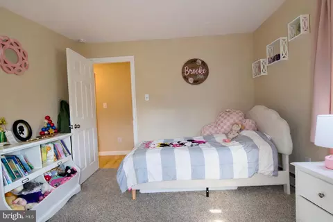 Bedroom - 118 Washington Ave, Lamar, PA 16848 photo 2 of 4