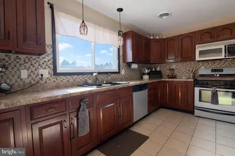Kitchen - 118 Washington Ave, Lamar, PA 16848 photo 1 of 3