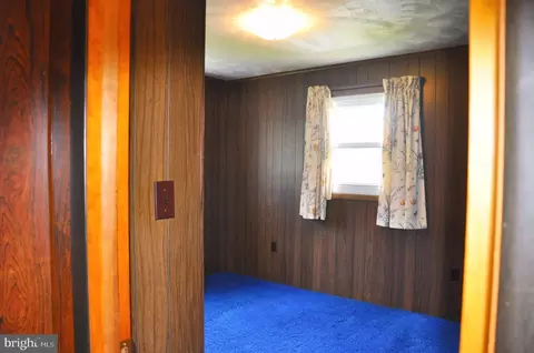 Bedroom - 16 Beech Ln, Lock Haven, PA 17745 photo 4 of 6