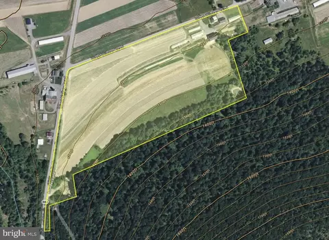 3189 W Winter Rd, Loganton, PA 17747