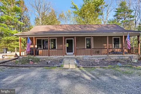 45 Laurel Ln, Loganton, PA 17747