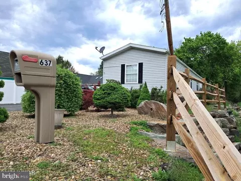 637 Woods Ave, Flemington, PA 17745
