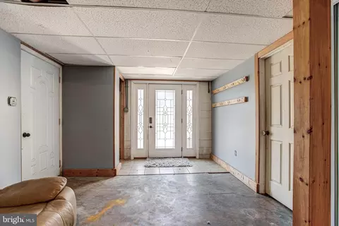 Entry Way - 24 Quiggle Ave, Lock Haven, PA 17745 photo 2 of 2