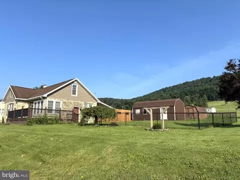 120 W Main St, Loganton, PA 17747