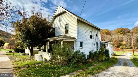 109 Broad St W, New Bethlehem, PA 16242