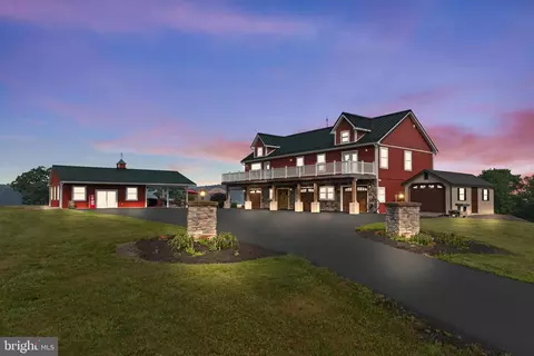 464 Hollow Rd, Catawissa, PA 17820