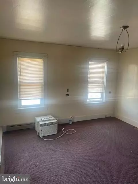 324 Eighth St E, Berwick, PA 18603 photo 7