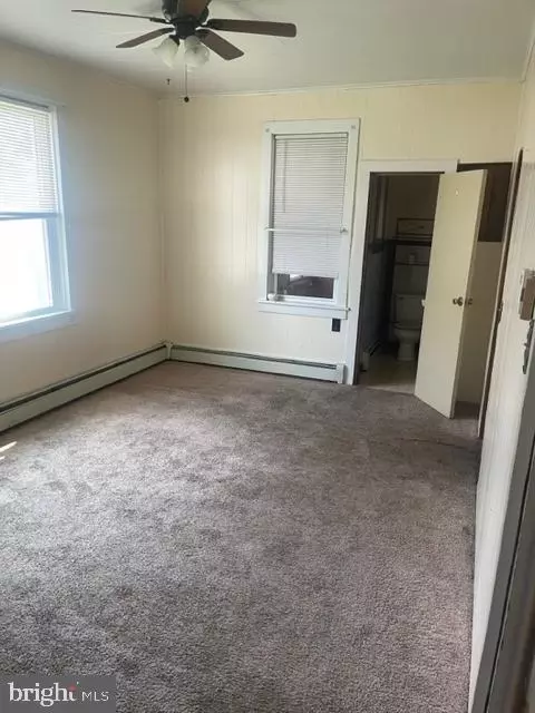 324 Eighth St E, Berwick, PA 18603 photo 5