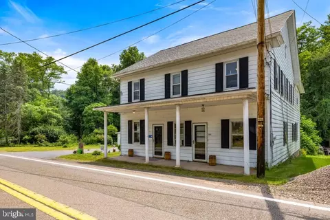 954 Mainville Dr, Bloomsburg, PA 17815