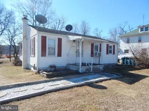 924 Old Berwick Rd, Bloomsburg, PA 17815