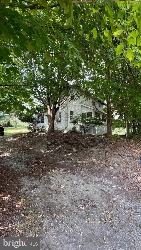 253 Bendertown Rd, Stillwater, PA 17878