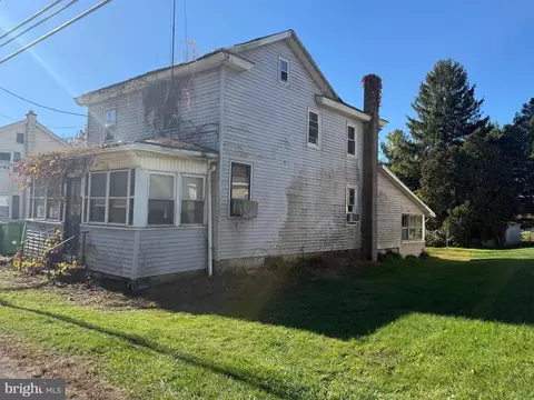 56 Buckhorn Rd, Bloomsburg, PA 17815