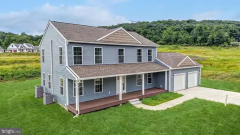 13 Estate Way, Nescopeck, PA 18635