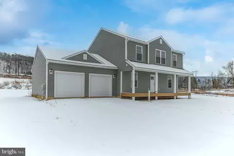 25 Mifflin Ter, Nescopeck, PA 18635