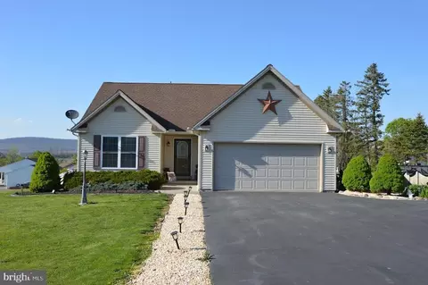 16 Twilight Ln, Catawissa, PA 17820