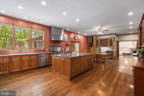 16 Kile Dr, Bloomsburg, PA 17815