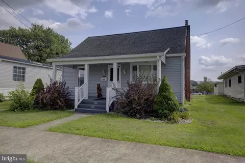1544 2nd Ave, Berwick, PA 18603