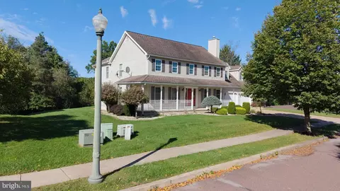 34 Kara Ln, Bloomsburg, PA 17815