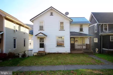 25 W 5th St, Emporium, PA 15834