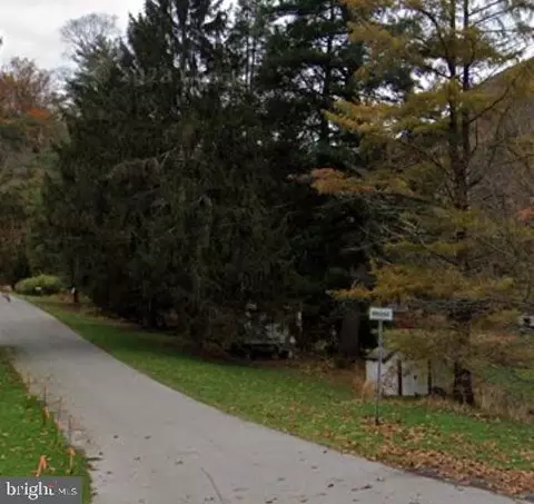 44 Lick Island Cir, Sinnamahoning, PA 15861