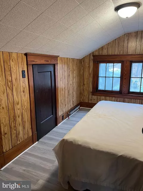 Bedroom - 31 Cameron Rd, Driftwood, PA 15832 photo 12 of 19
