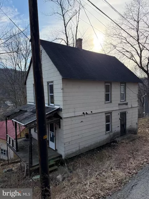 224 6th Street Ext E, Emporium, PA 15834