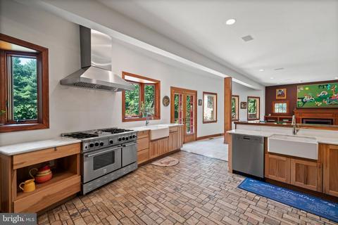 228 Berkley Rd, Devon, PA 19333 photo 11