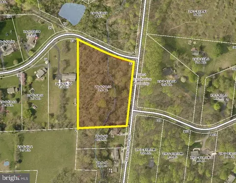 33 Freedom Valley Circle, Coatesville, PA 19320