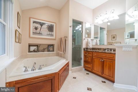 212 Forest Hills Cir, Devon, PA 19333 photo 25