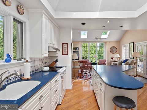 231 Dorset Rd, Devon, PA 19333 photo 6