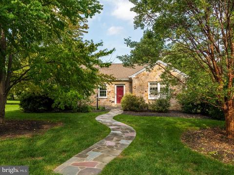 231 Dorset Rd, Devon, PA 19333 photo 2