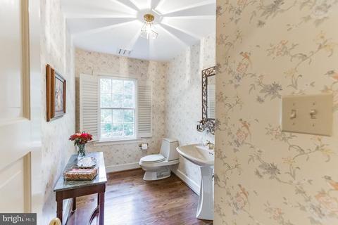 358 Pond View Rd, Devon, PA 19333 photo 5