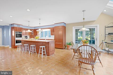 358 Pond View Rd, Devon, PA 19333 photo 10