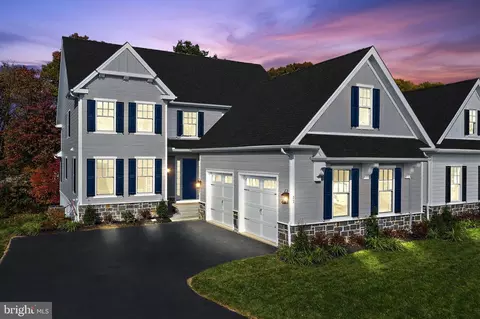 326 Merion Ct, Kennett Square, PA 19348
