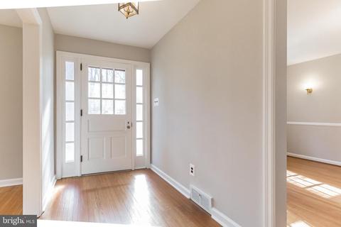 265 Forest Hills Cir, Devon, PA 19333 photo 5