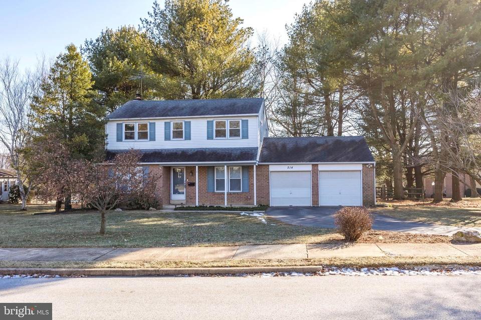 514 Sunset Dr, Downingtown, PA 19335 44 Photos MLS PACT2016748