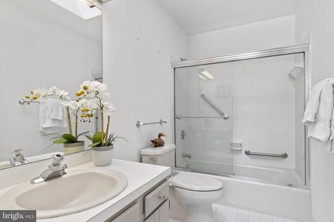 684 Wetherby Ln, Devon, PA 19333 photo 35