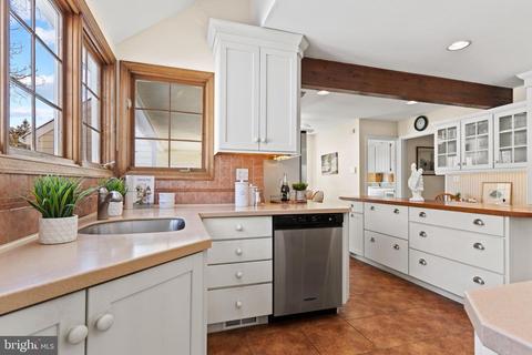 684 Wetherby Ln, Devon, PA 19333 photo 18